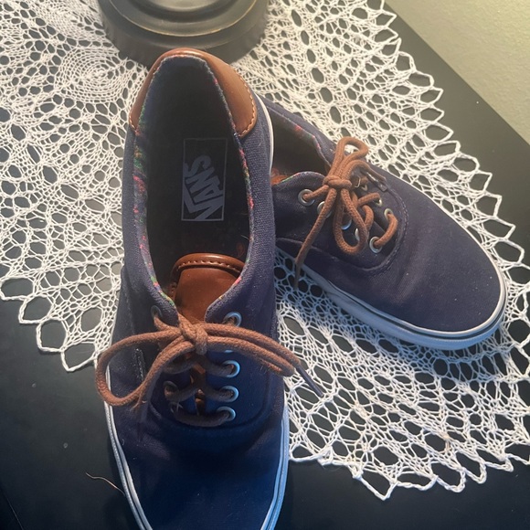 Vans Navy Canvas Sneakers - Picture 2 of 6